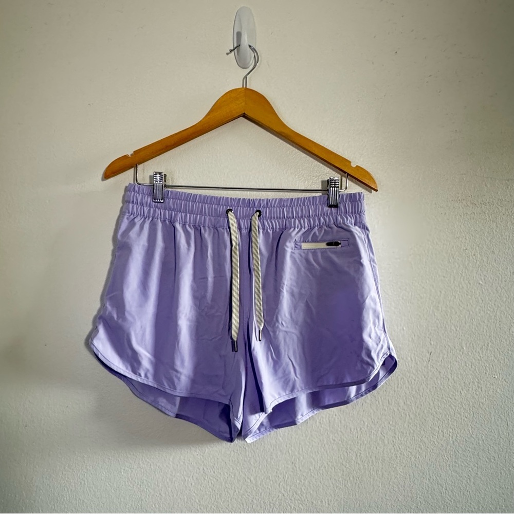 Vuori Clementine 2.0 Shorts in Zinnia size Large - Picture 5 of 11